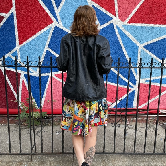 Vintage black leather Schott rocker jacket with teal threading / leather detail - Picture 5 of 13